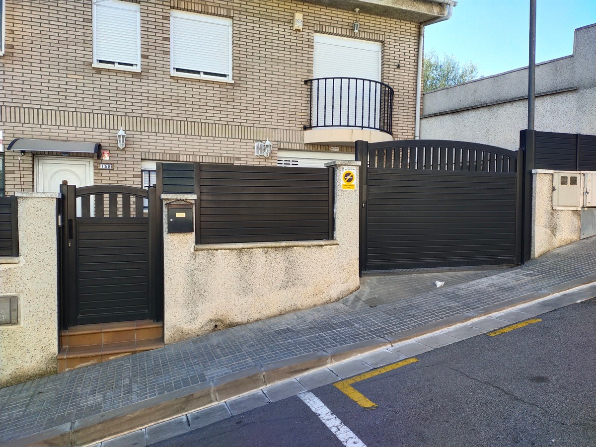 del-olmo-4-portes-i-tanques-exteriors